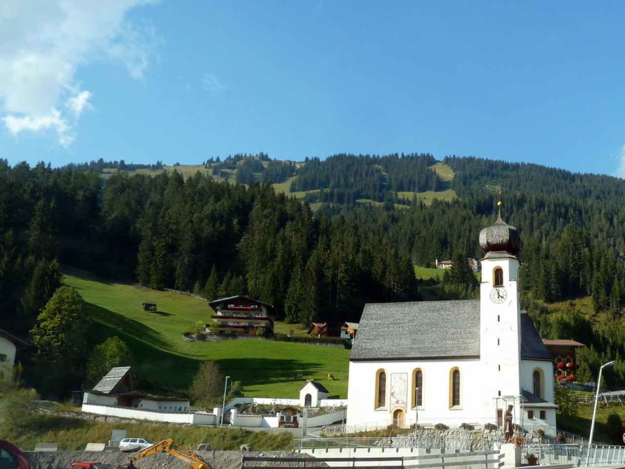  Kirche in Bach