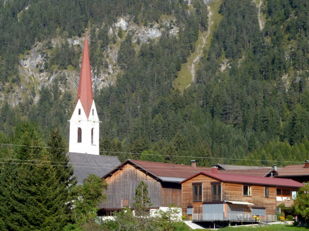  Kirche in Elmen
