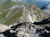 Tiefblick vom Gipfel der Roggspitze