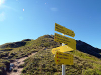 Wegweiser unterhalb der Jöchelspitze