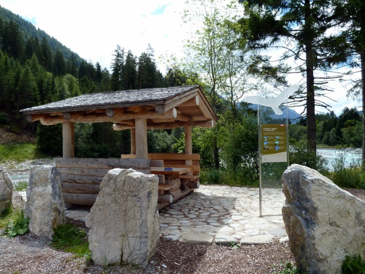  Rastplatz Nikolausbrücke