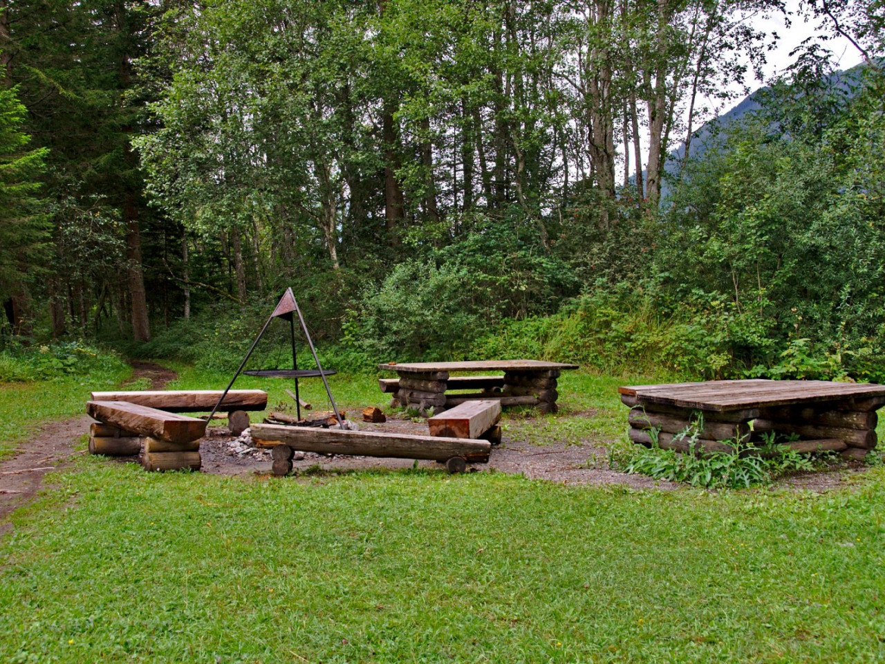  Grillplatz Elbigenalp Pflanzgarten