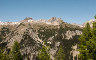  Blick hinüber zur Hermann-von-Barthhütte