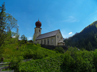 Kirche in Namlos - Esther Kerber